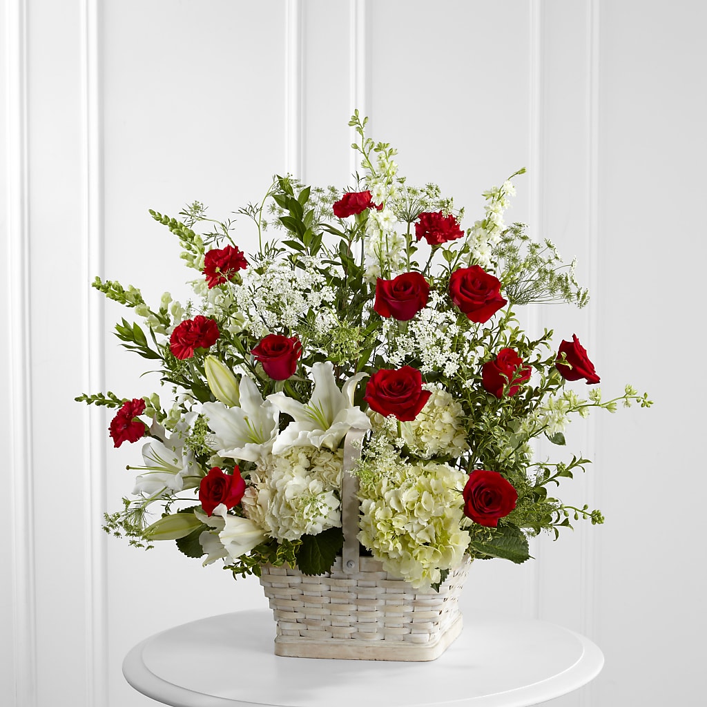 In Loving Memory Arrangement – MILAM FLORAL & GREENHOUSE, Havre MT