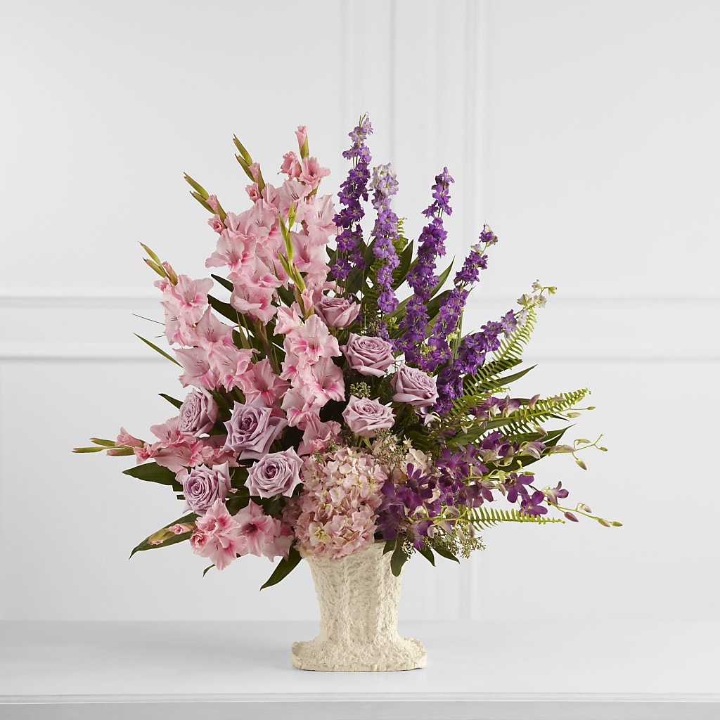 Flowing Garden Arrangement – MILAM FLORAL & GREENHOUSE, Havre MT