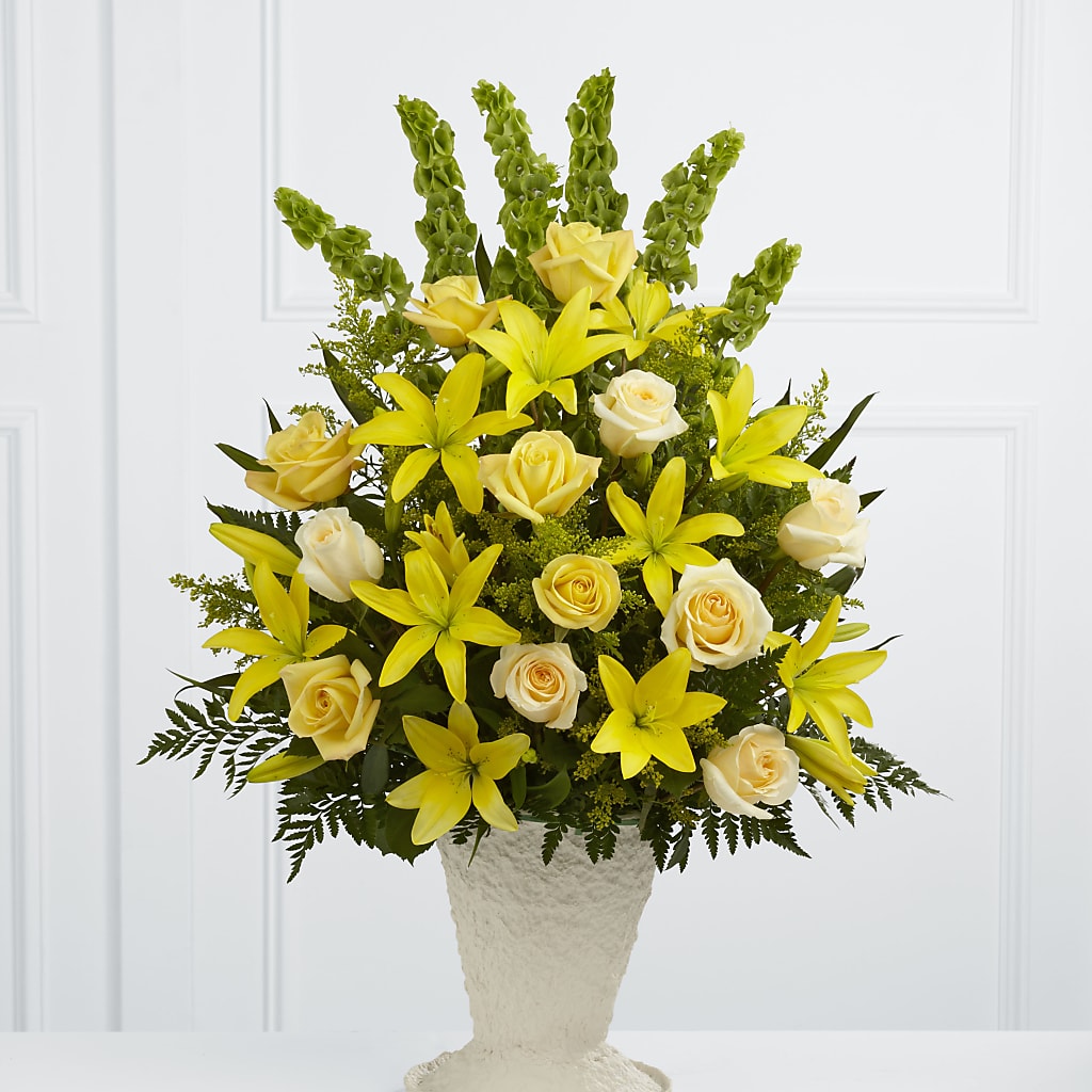 Golden Memories Arrangement – MILAM FLORAL & GREENHOUSE, Havre MT