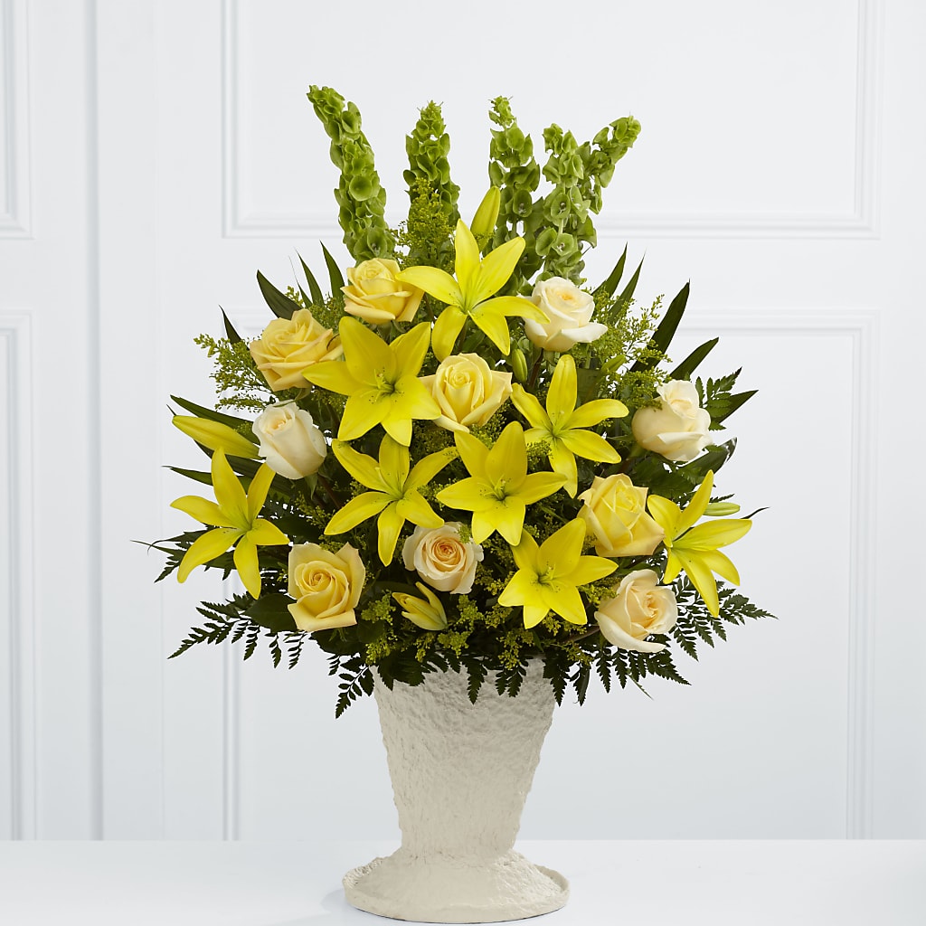 Golden Memories Arrangement – MILAM FLORAL & GREENHOUSE, Havre MT
