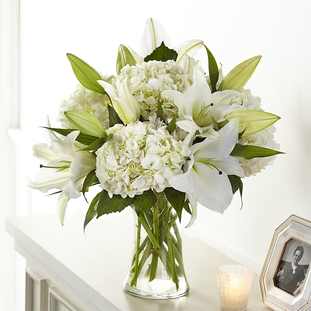 Compassionate Lily Bouquet – MILAM FLORAL & GREENHOUSE, Havre MT