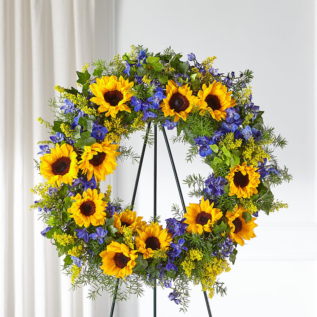 Bright Rays Wreath – MILAM FLORAL & GREENHOUSE, Havre MT