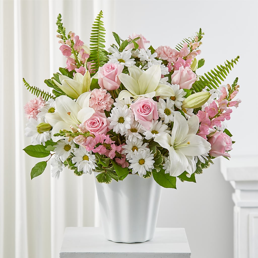 Soft Touch Tabletop Basket – MILAM FLORAL & GREENHOUSE, Havre MT
