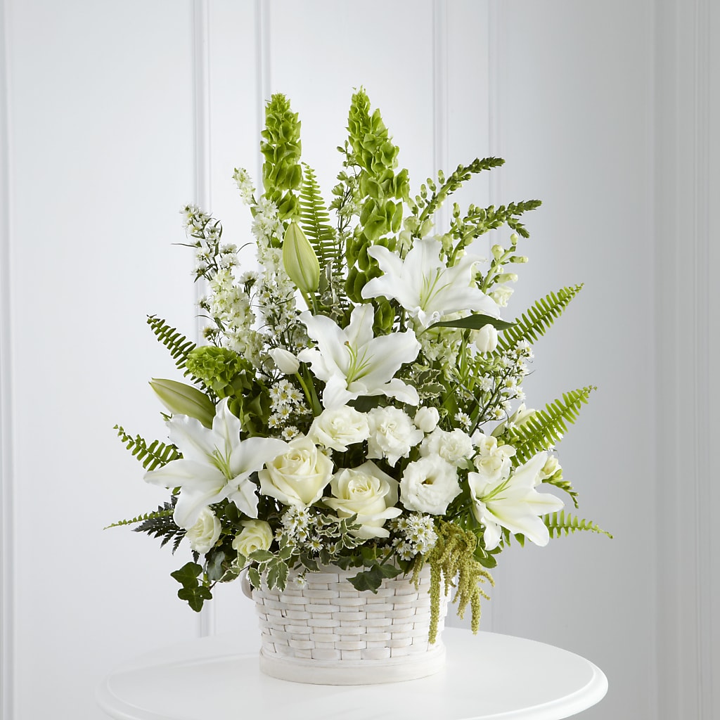 In Our Thoughts Arrangement – MILAM FLORAL & GREENHOUSE, Havre MT