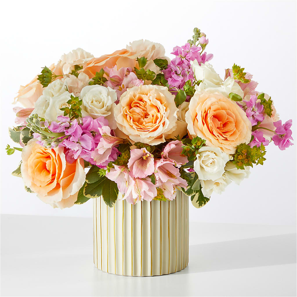 Paradise Bouquet with Ivory Vase – MILAM FLORAL & GREENHOUSE, Havre MT