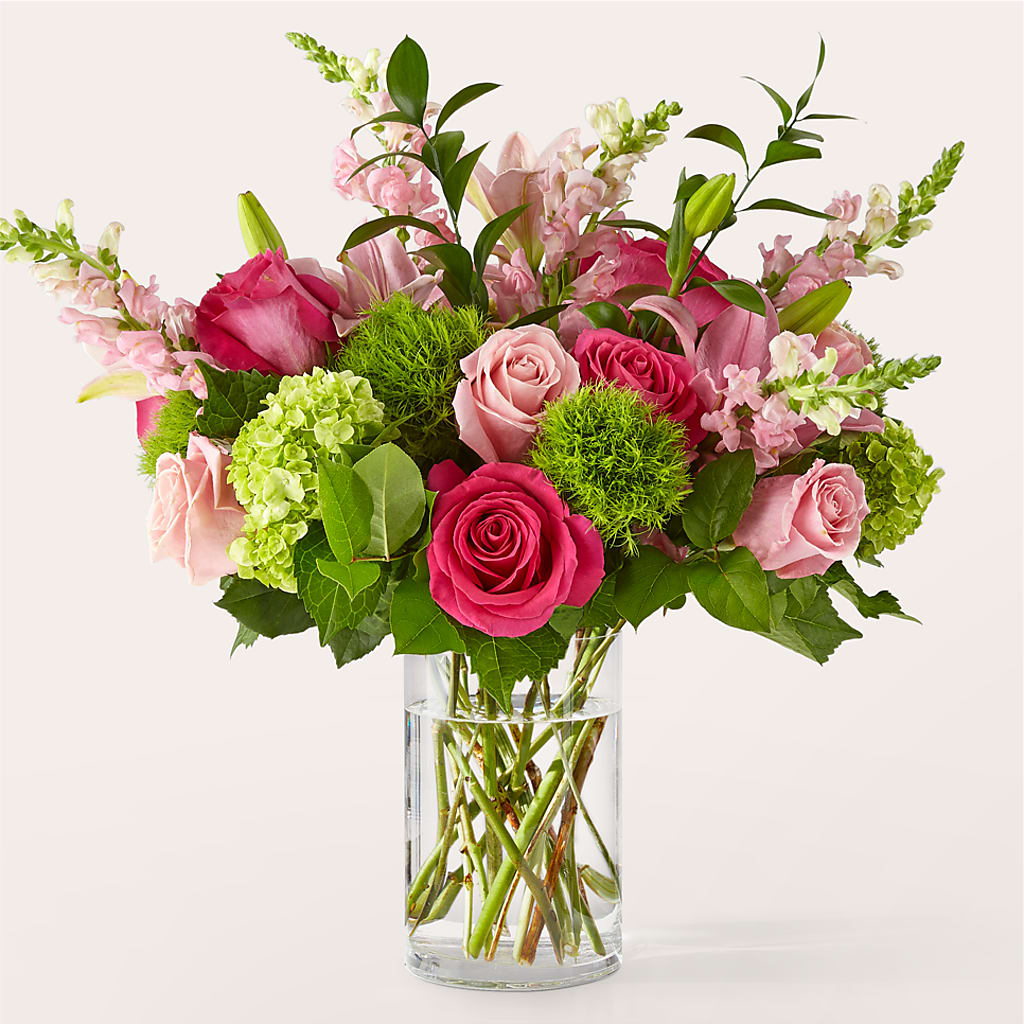 Fit for a Queen Luxury Bouquet – MILAM FLORAL & GREENHOUSE, Havre MT