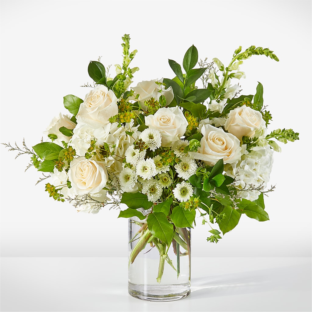 Hint of Vanilla Bouquet – MILAM FLORAL & GREENHOUSE, Havre MT