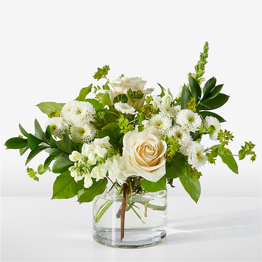 Hint of Vanilla Bouquet – MILAM FLORAL & GREENHOUSE, Havre MT