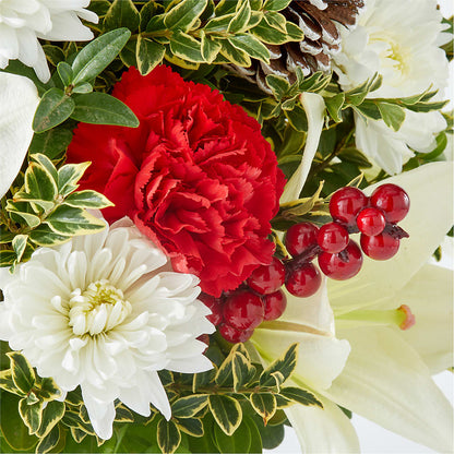 Festive Moments Tree – MILAM FLORAL & GREENHOUSE, Havre MT