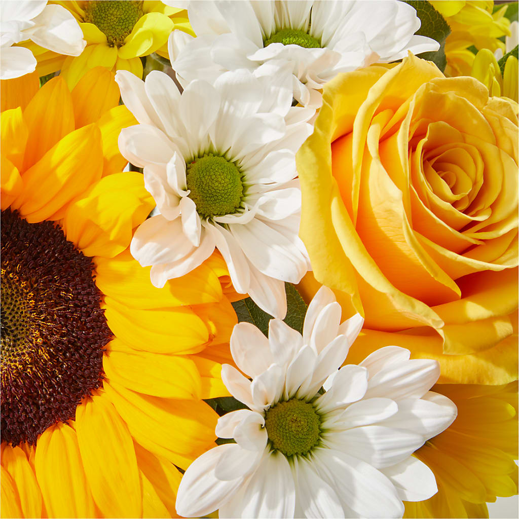 Be Happy Bouquet – MILAM FLORAL & GREENHOUSE, Havre MT
