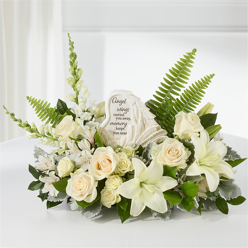 Holding You Close Arrangement – MILAM FLORAL & GREENHOUSE, Havre MT