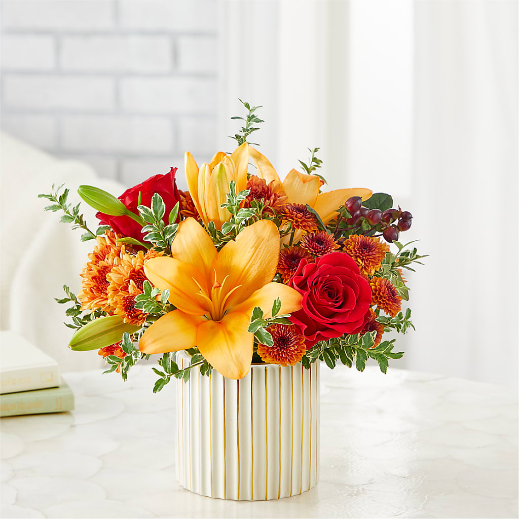 Scarlet Skies Bouquet – MILAM FLORAL & GREENHOUSE, Havre MT
