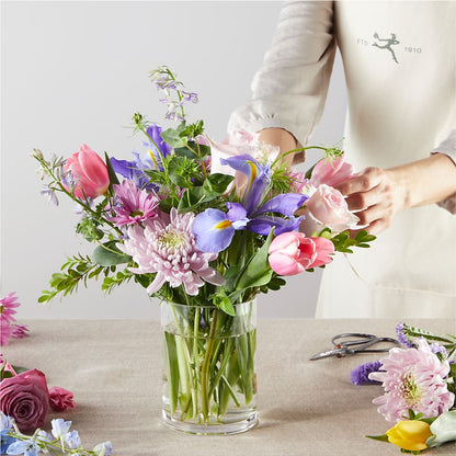 Pastel Tradition - A Florist Original – MILAM FLORAL & GREENHOUSE, Havre MT