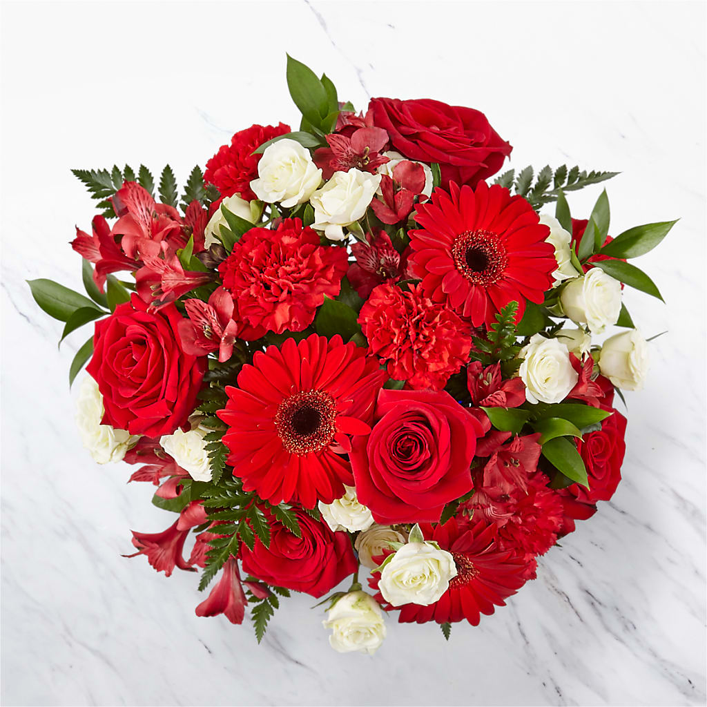 Hearts Embrace Bouquet – MILAM FLORAL & GREENHOUSE, Havre MT