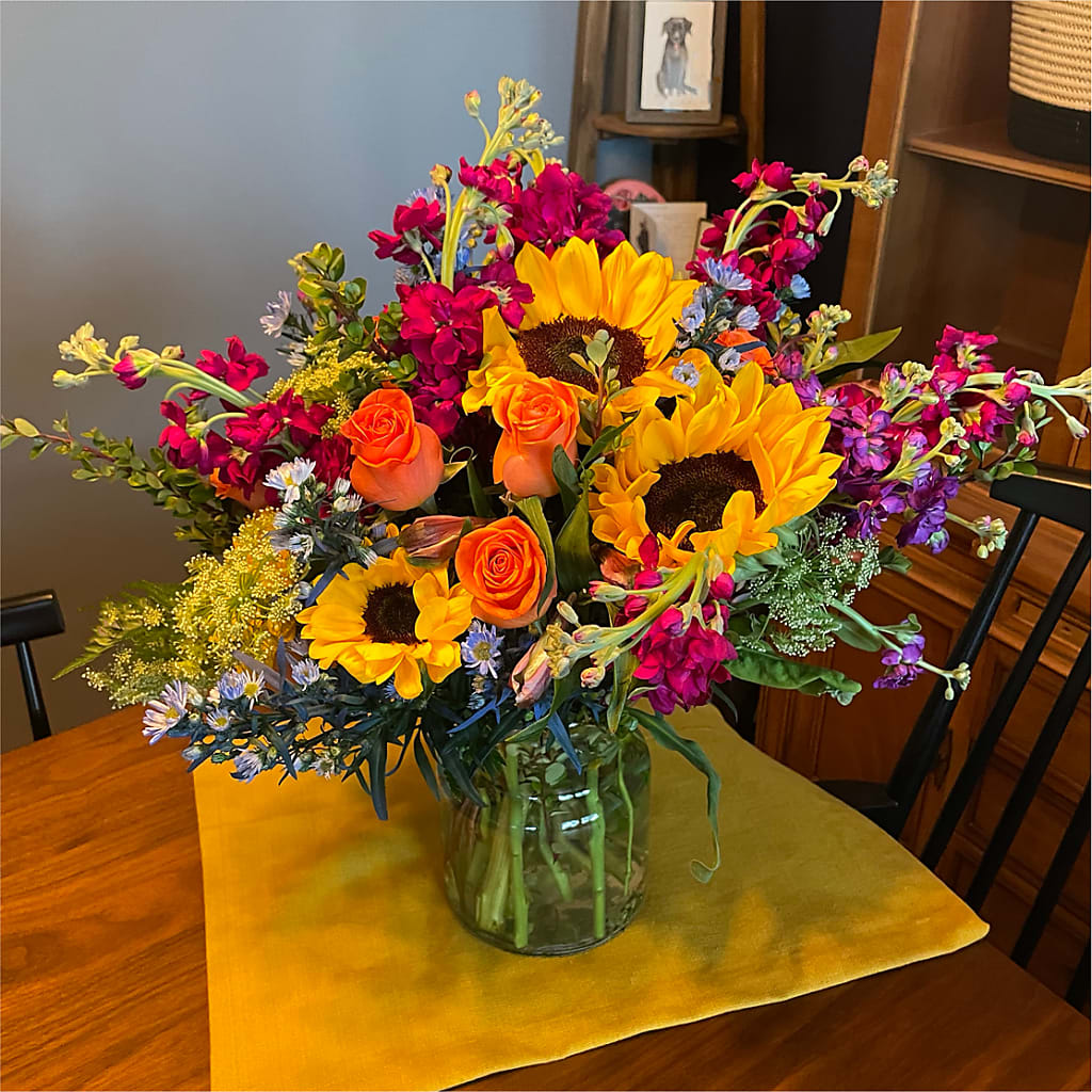 Rays of Life Bouquet – MILAM FLORAL & GREENHOUSE, Havre MT