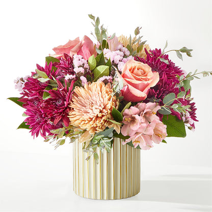 Berry Cobbler Bouquet with Ivory Vase – MILAM FLORAL & GREENHOUSE, Havre MT