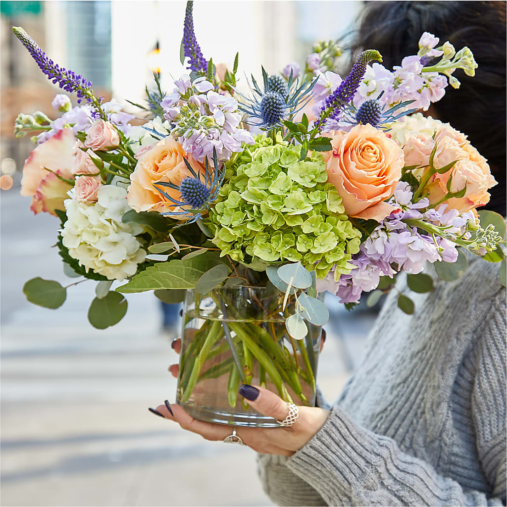 Porch Swing Bouquet – MILAM FLORAL & GREENHOUSE, Havre MT
