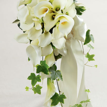 White Chapel Bouquet – MILAM FLORAL & GREENHOUSE, Havre MT